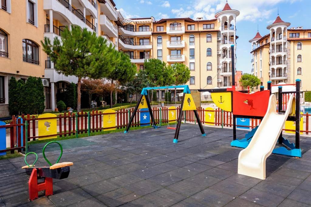 Holiday Apartcomplex Royal Sun Σάνι Μπιτς Εξωτερικό φωτογραφία